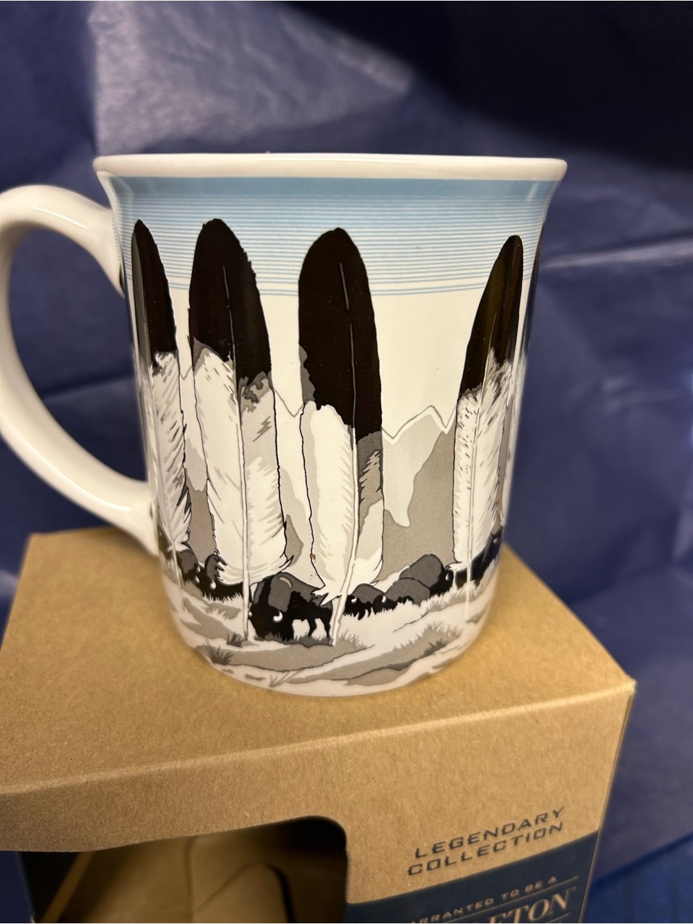 Pendleton Feather and Buffalo Motif Mug - Beige & Black